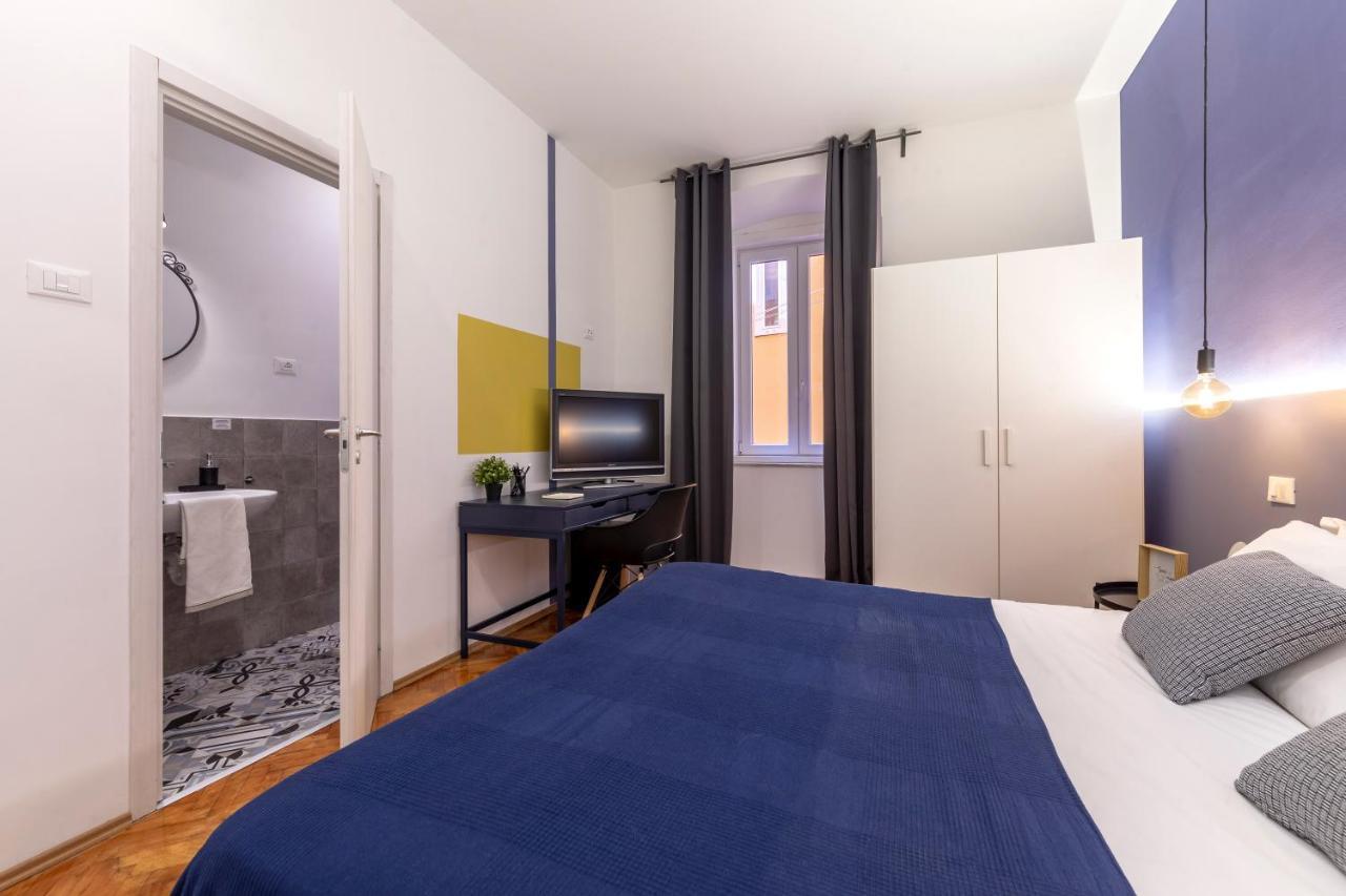 Lovely Guest-Room With Private Bathroom Trieste Extérieur photo